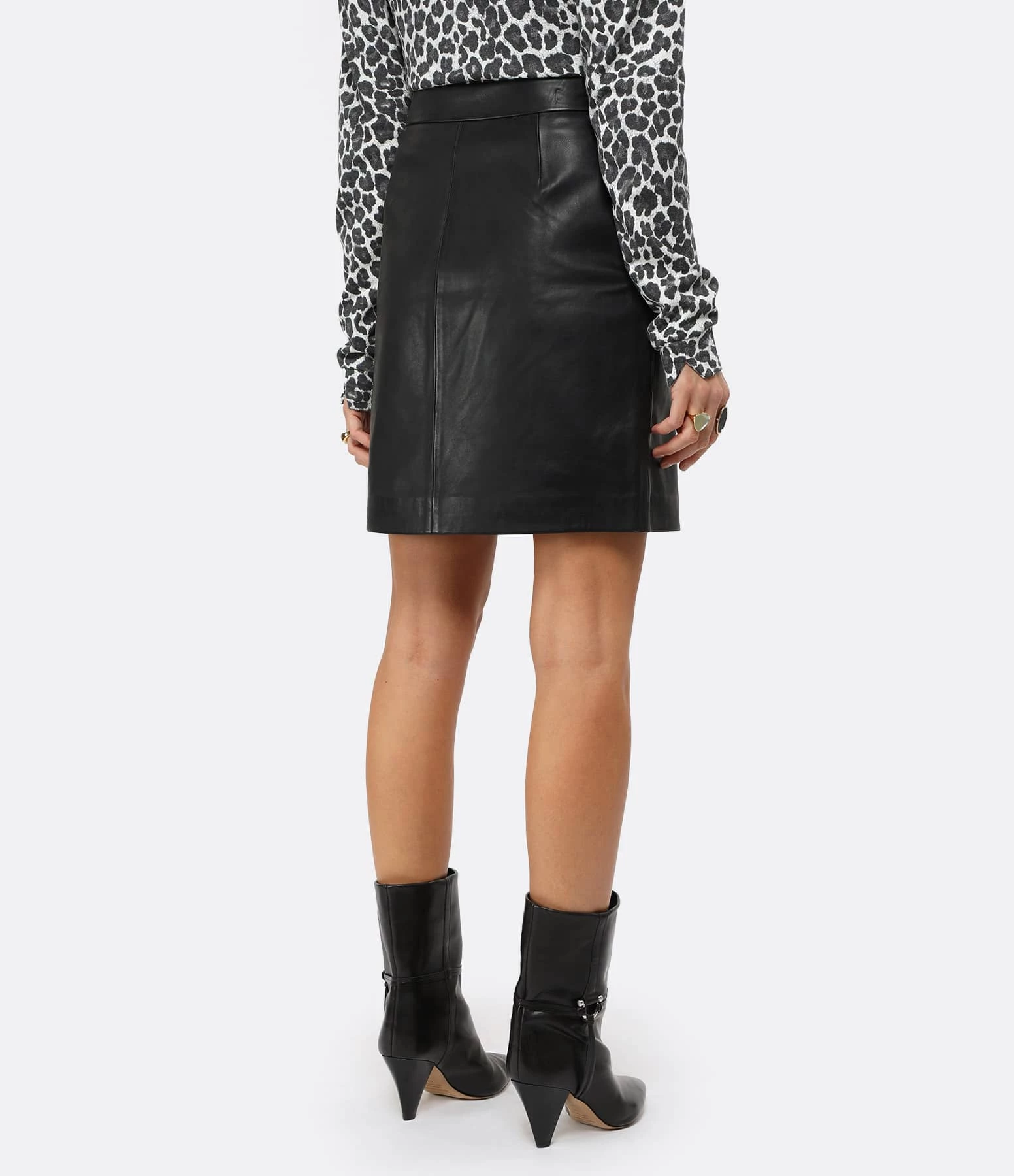 MAISON STANDARDS Jupe Cuir Noir – Image 5