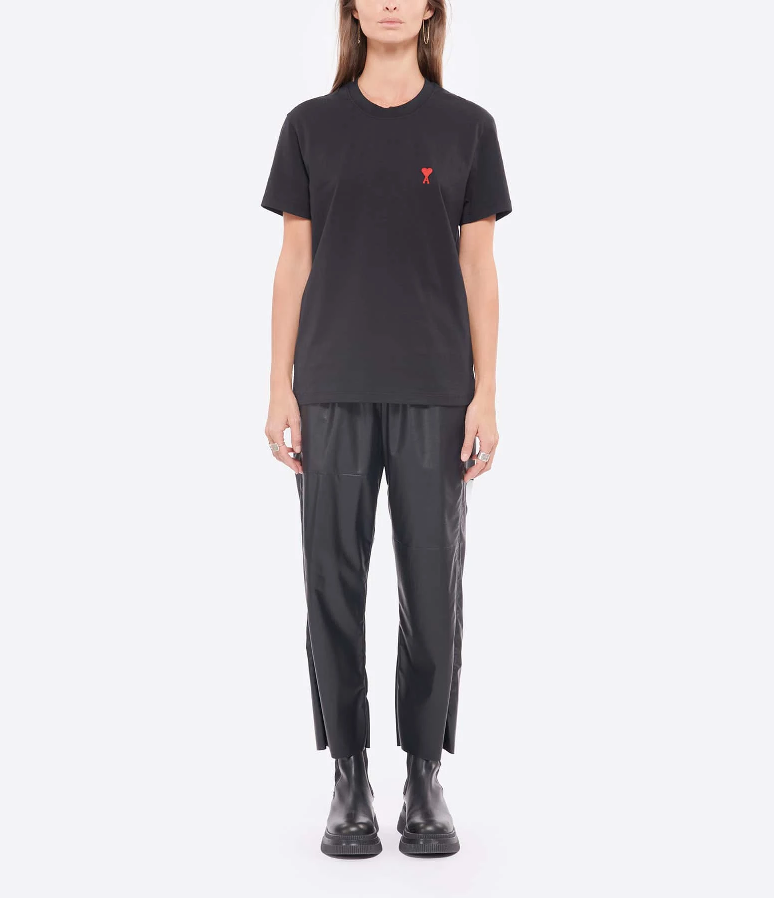 AMI Paris Tee-shirt Unisexe Ami De Cœur Coton Biologique Noir – Image 5