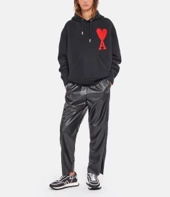 AMI Paris Pull Hoodie Unisexe Ami De Cœur Laine Noir Rouge 10 AMI Paris Pull Hoodie Unisexe Ami De Cœur Laine Noir Rouge -Boutique de vente ZIMMERMANN amipa look20220812 19