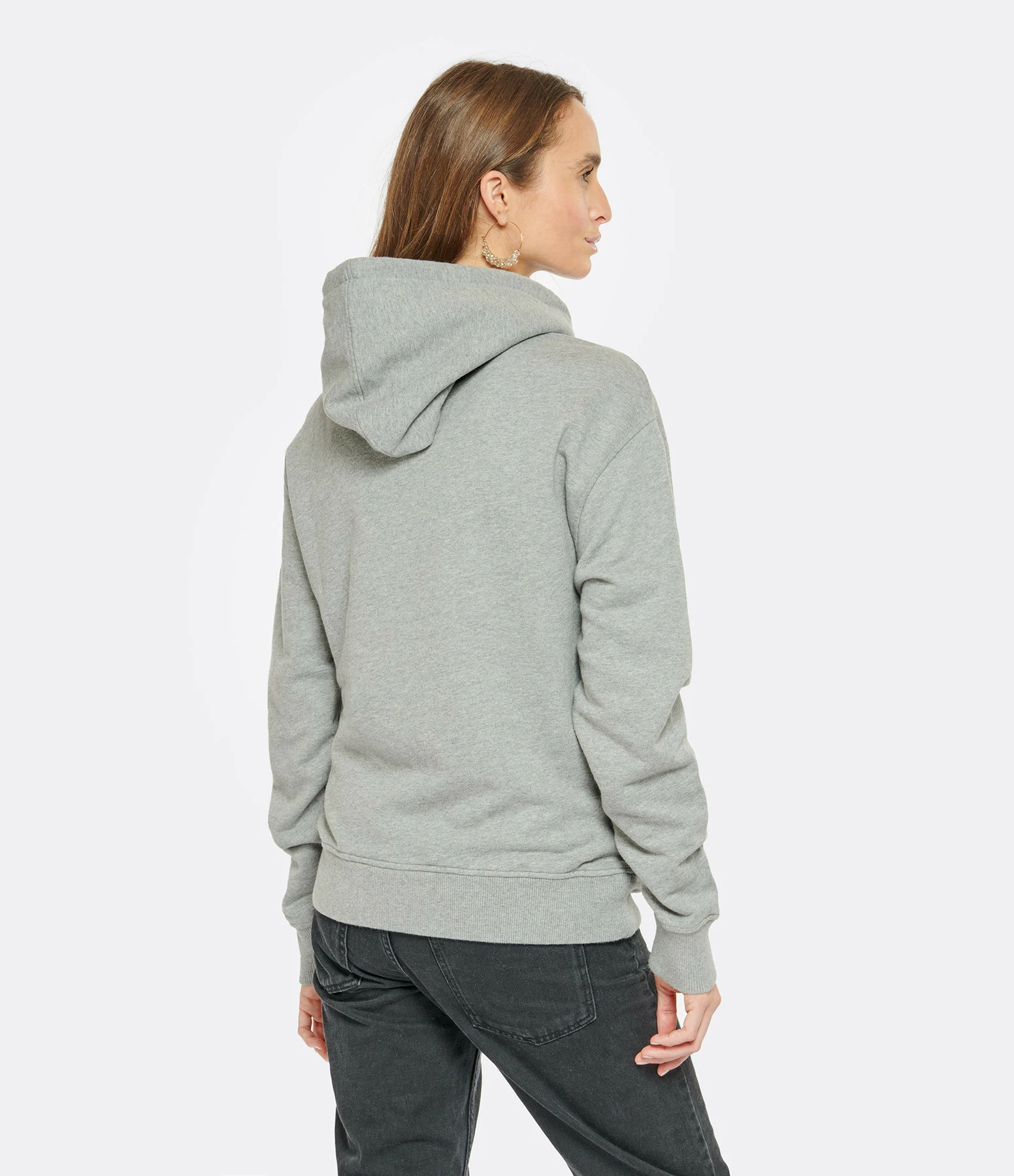 AMI Paris Sweatshirt Hoodie Unisexe Ami De Cœur Coton Bio Gris Chiné 6 AMI Paris Sweatshirt Hoodie Unisexe Ami De Cœur Coton Bio Gris Chiné – Image 4