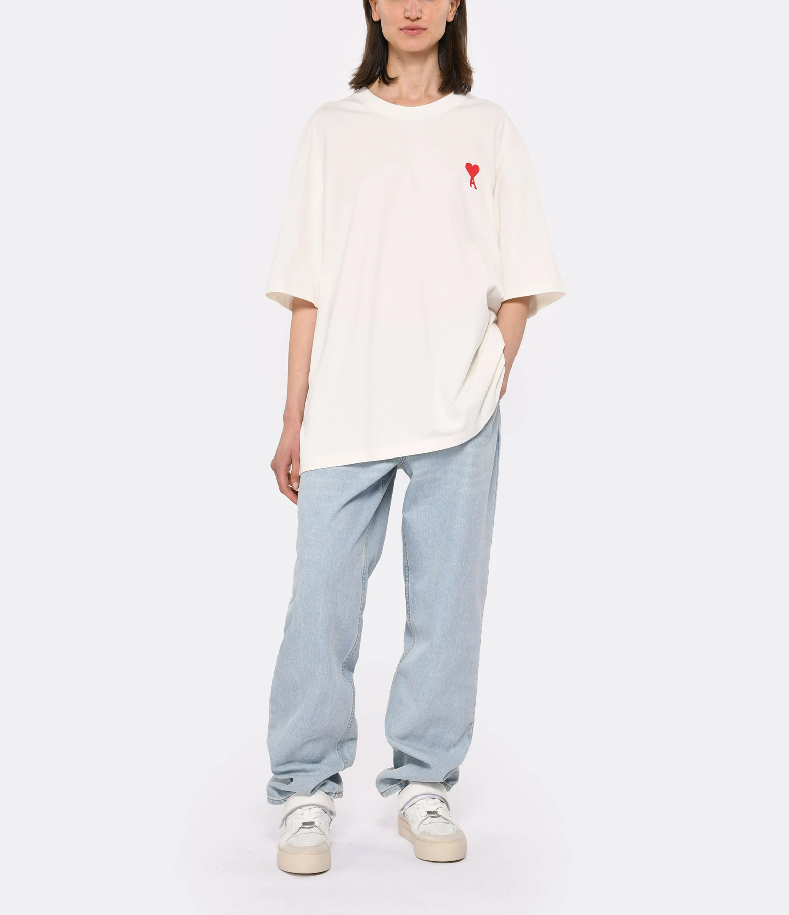 AMI Paris Tee-shirt Unisexe Ami De Cœur Coton Biologique Blanc Rouge – Image 4