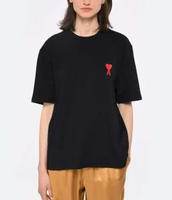 AMI Paris Tee-shirt Unisexe Ami De Cœur Coton Biologique Noir Rouge 9 AMI Paris Tee-shirt Unisexe Ami De Cœur Coton Biologique Noir Rouge -Boutique de vente ZIMMERMANN amipa look20230223 397