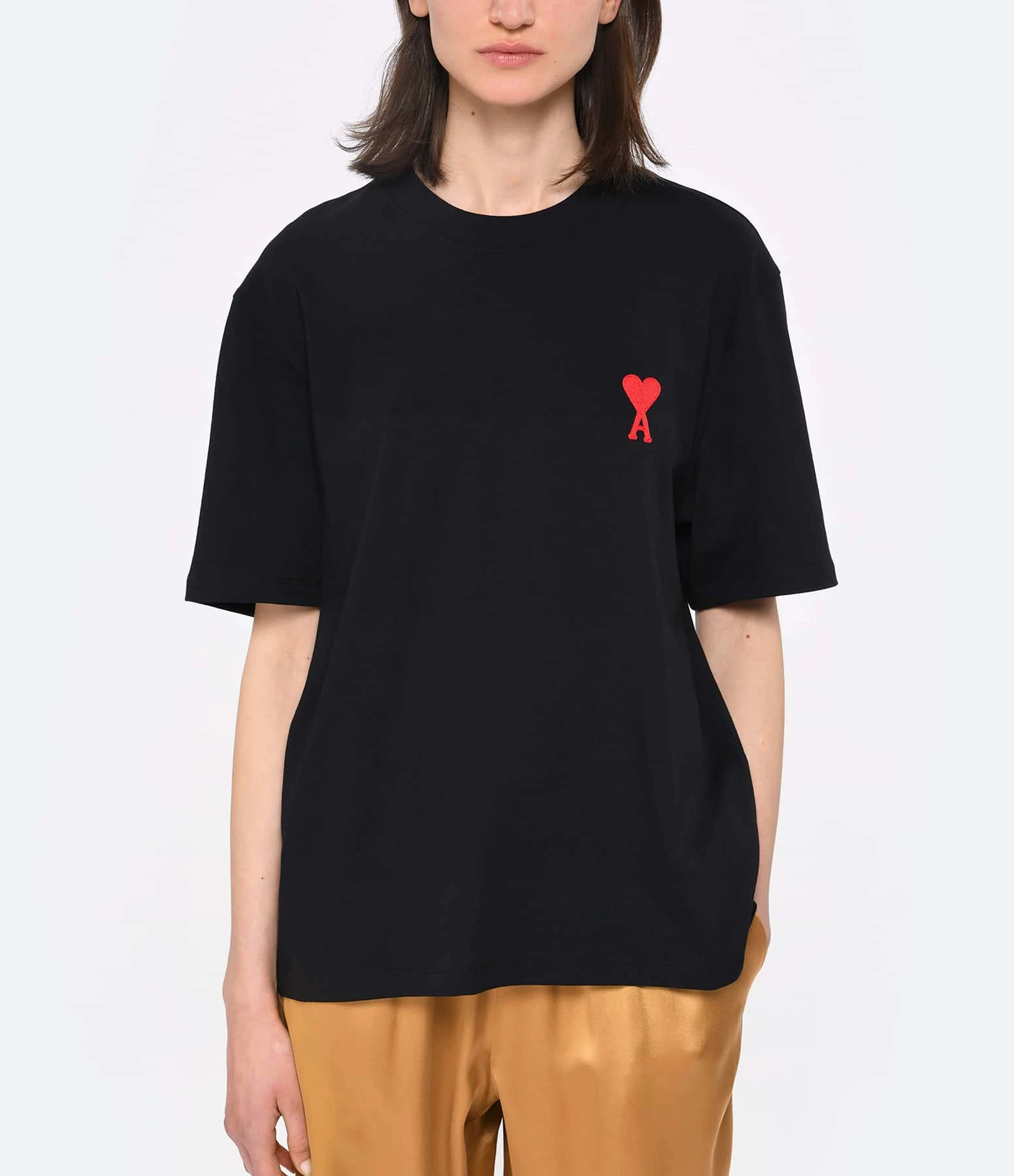 AMI Paris Tee-shirt Unisexe Ami De Cœur Coton Biologique Noir Rouge 5 AMI Paris Tee-shirt Unisexe Ami De Cœur Coton Biologique Noir Rouge – Image 3