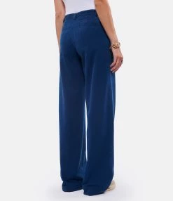 A.P.C. Pantalon Fin Cléo Coton Bleu Indigo Délavé 10 A.P.C. Pantalon Fin Cléo Coton Bleu Indigo Délavé -Boutique de vente ZIMMERMANN apcco look20220607 274