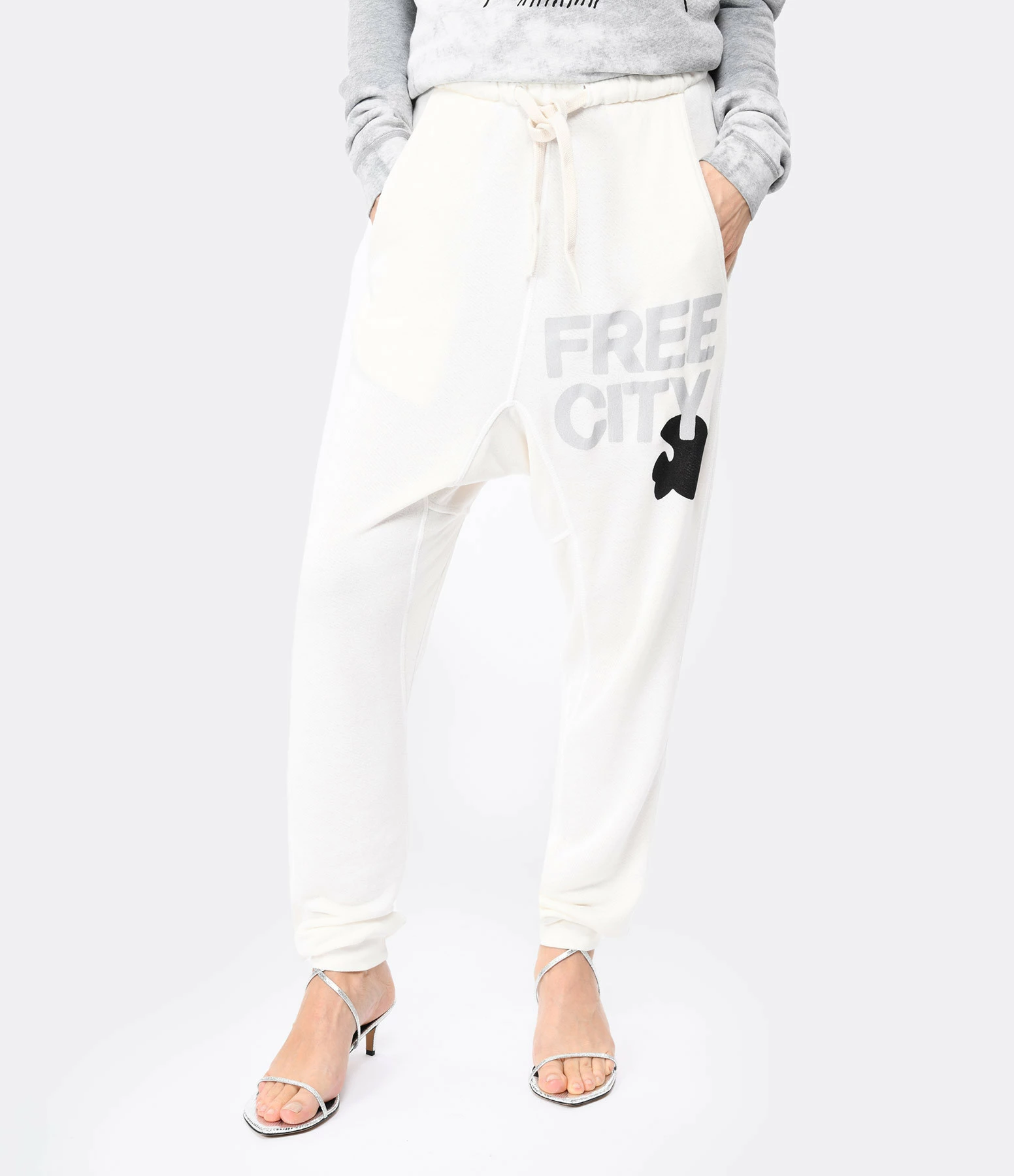 FREECITY Jogging Superfluff Poches Creamy Yum – Image 4