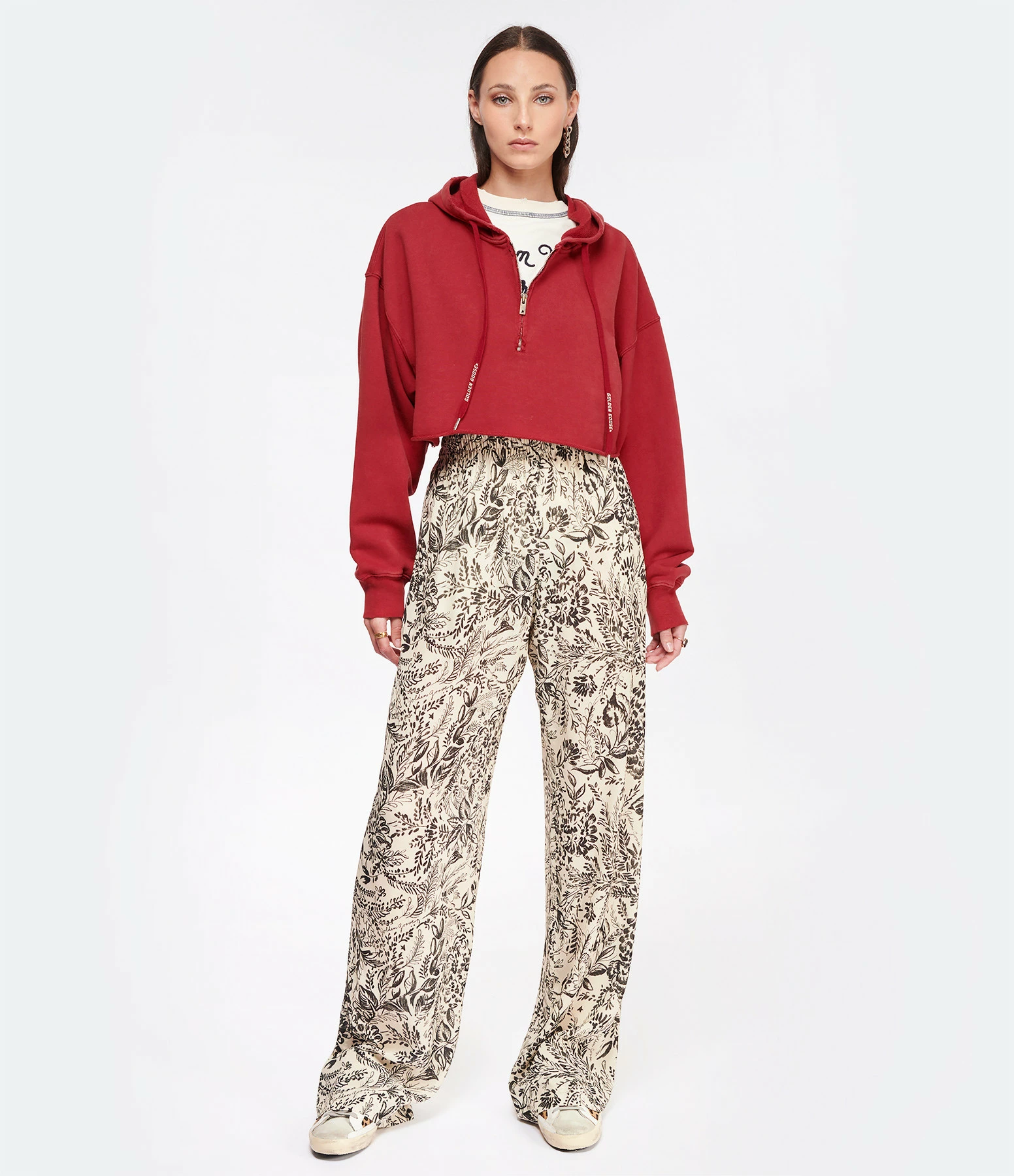 Golden Goose Crop Sweatshirt Hoodie Court Journey Coton Rouge – Image 4