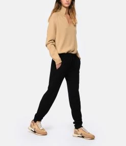 IDA DEGLIAME Pull La Vareuse Amoureuse Cachemire Cognac 14 IDA DEGLIAME Pull La Vareuse Amoureuse Cachemire Cognac -Boutique de vente ZIMMERMANN idade look20220929 658