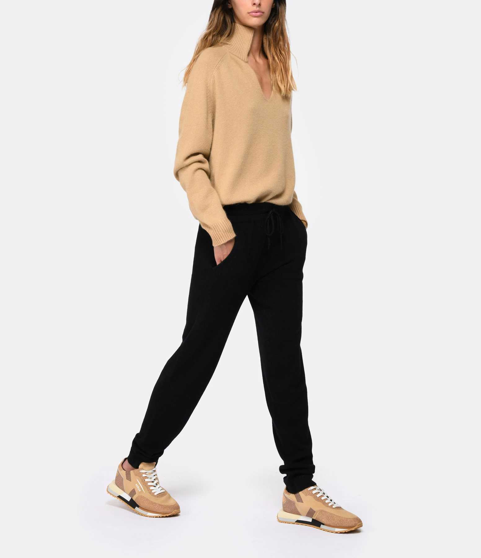 IDA DEGLIAME Pull La Vareuse Amoureuse Cachemire Cognac 8 IDA DEGLIAME Pull La Vareuse Amoureuse Cachemire Cognac – Image 6
