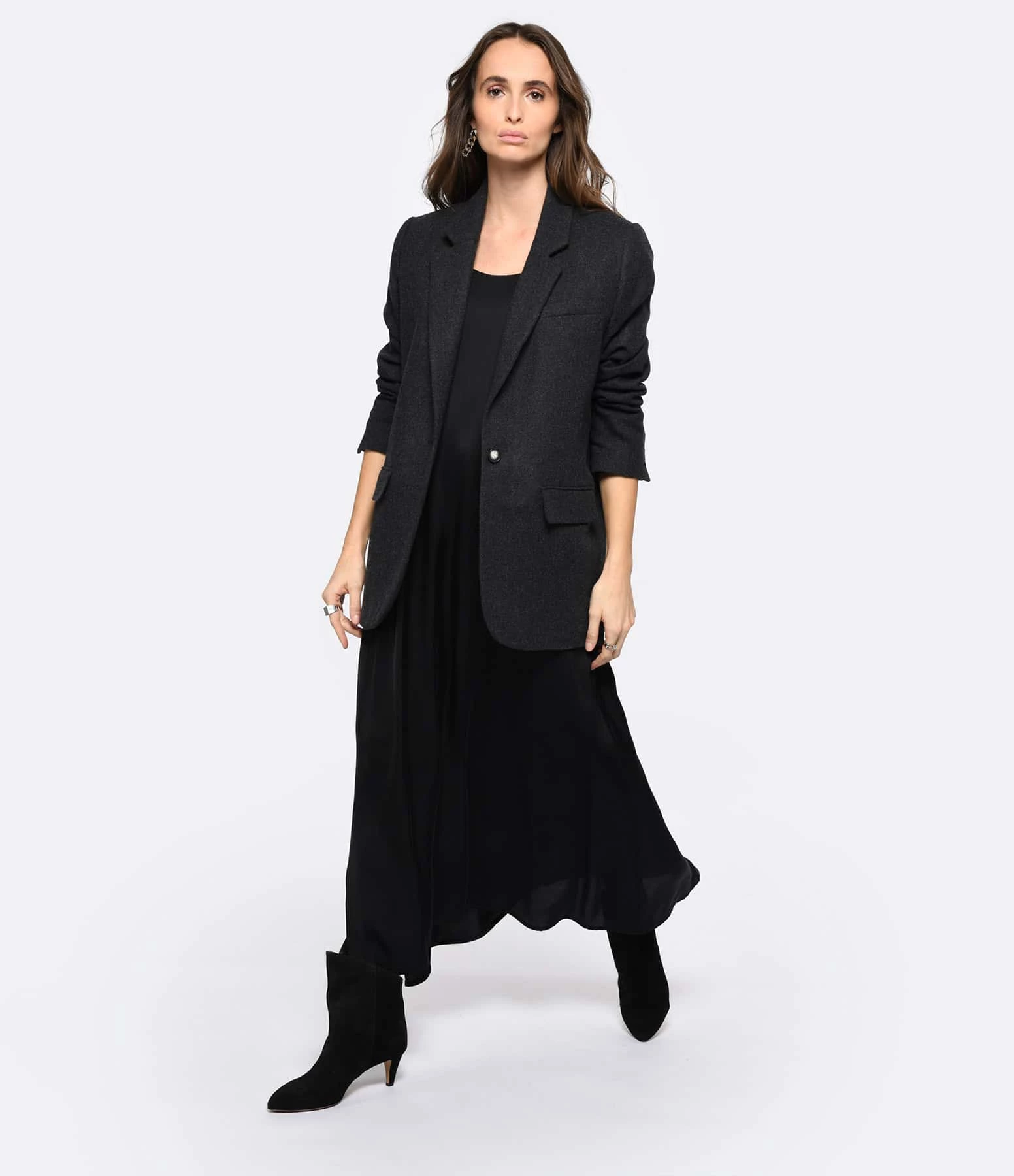 JEANNE VOULAND Robe Dessy Dos Nu Satin Noir – Image 6