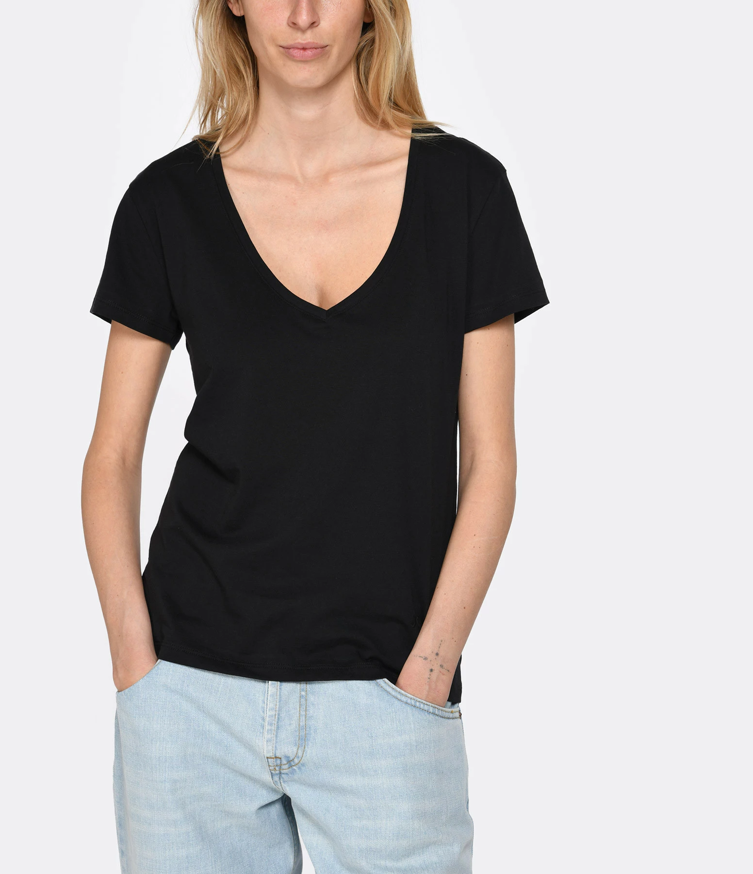 JEANNE VOULAND Tee-shirt Bobby V Coton Pima Noir – Image 3