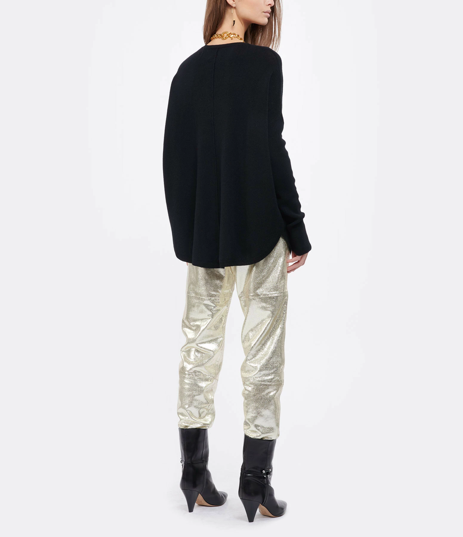 Kujten Pull Misha Col V Oversize Cachemire Noir – Image 6
