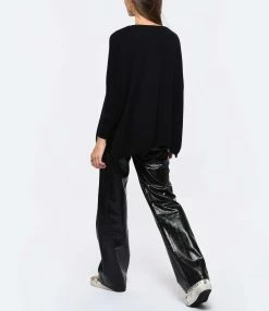 Kujten Pull Minie Col V Cachemire Noir 12 Kujten Pull Minie Col V Cachemire Noir -Boutique de vente ZIMMERMANN kujte look20220928 394