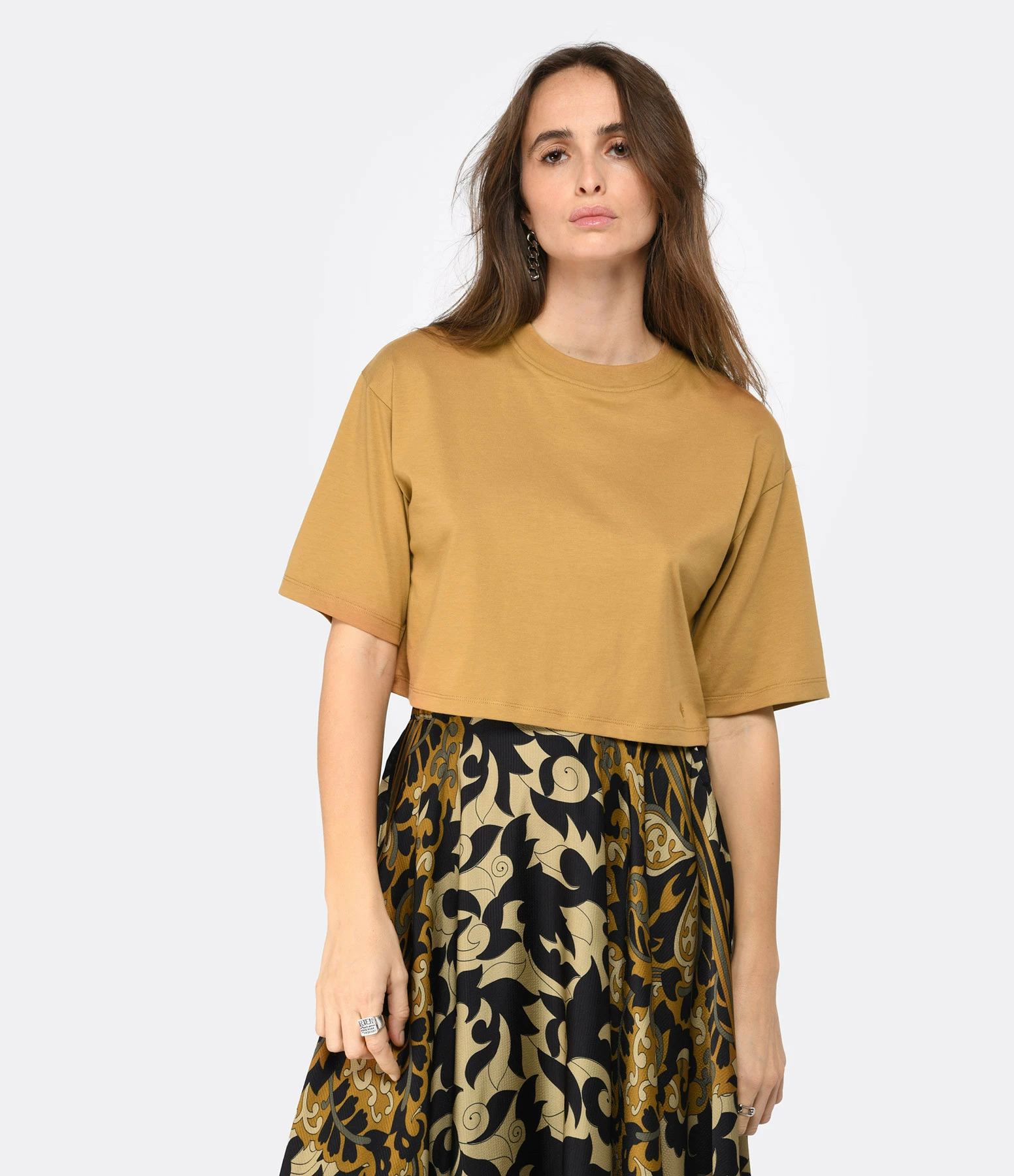LOULOU STUDIO Tee-shirt Court Gupo Coton Camel – Image 3
