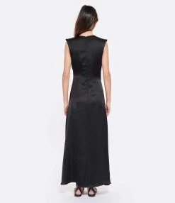 LOULOU STUDIO Robe Sans Manches Copan Satin Noir 9 LOULOU STUDIO Robe Sans Manches Copan Satin Noir -Boutique de vente ZIMMERMANN loulo look20230203 250 1