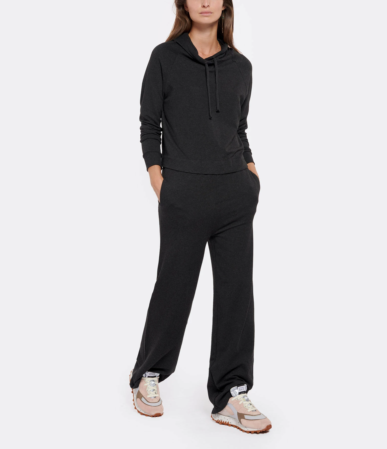 MAJESTIC FILATURES Pantalon Anthracite Chiné 5 MAJESTIC FILATURES Pantalon Anthracite Chiné – Image 3