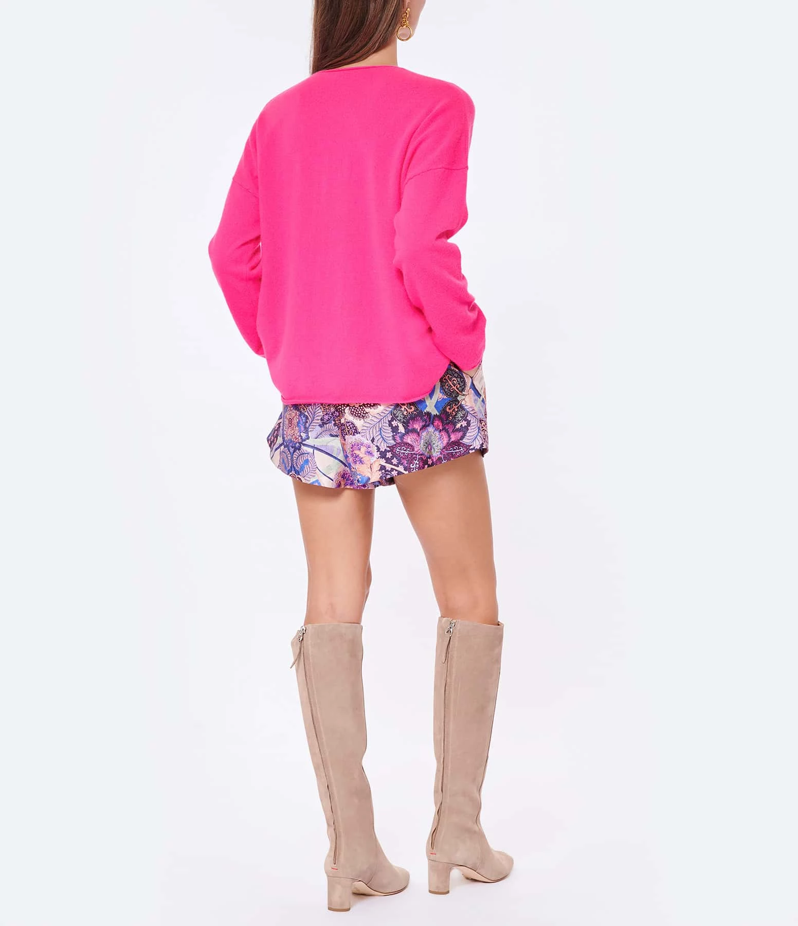 MAJESTIC FILATURES Pull Col V Cachemire Rose Fluo – Image 5