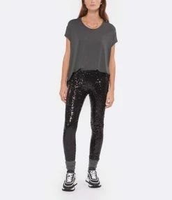 MARGAUX LONNBERG Tee-shirt Marlow Gris Foncé -Boutique de vente ZIMMERMANN mlonn look20220831 86 1