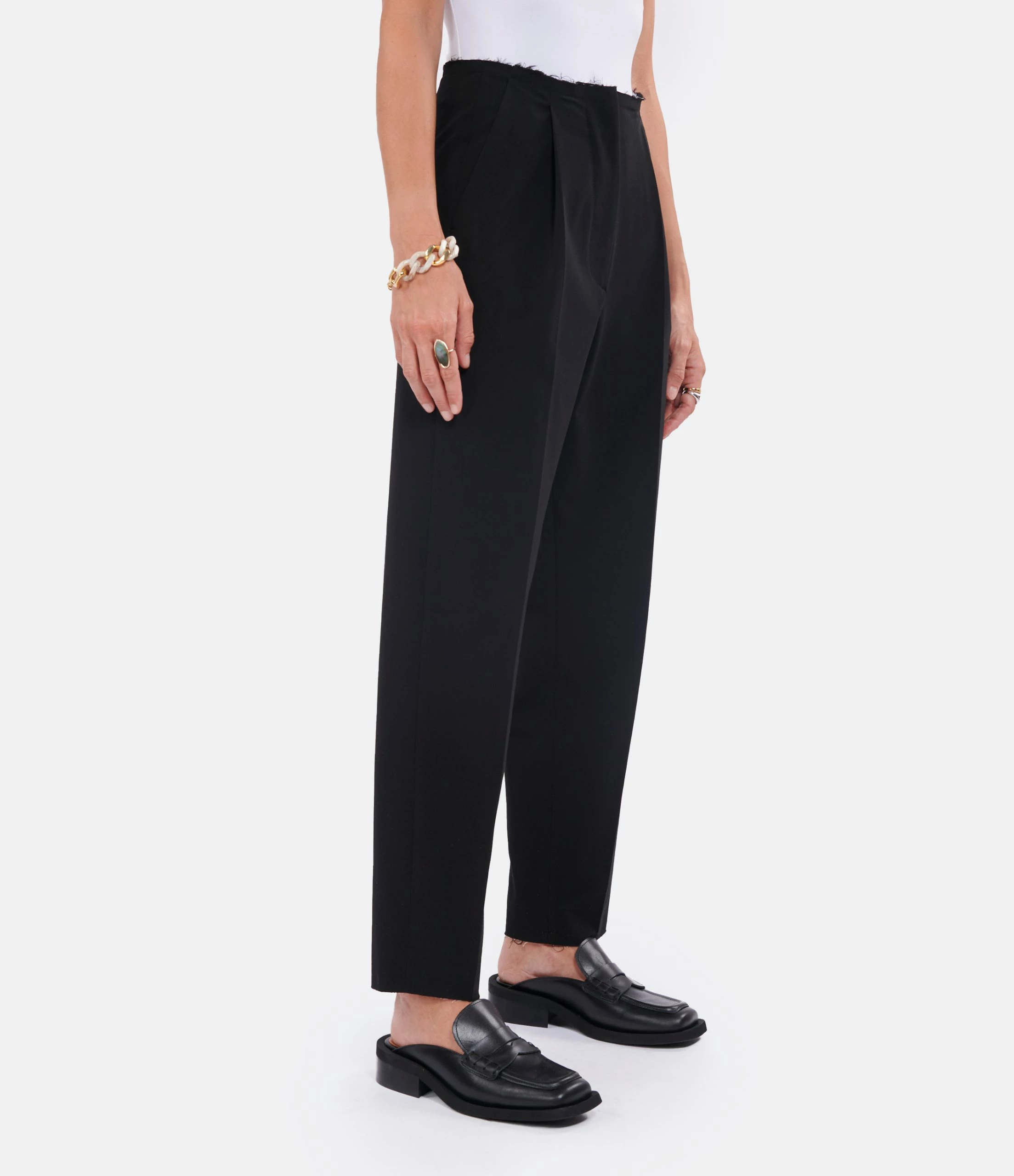 MM6 Maison Margiela Pantalon à Pinces Noir – Image 4
