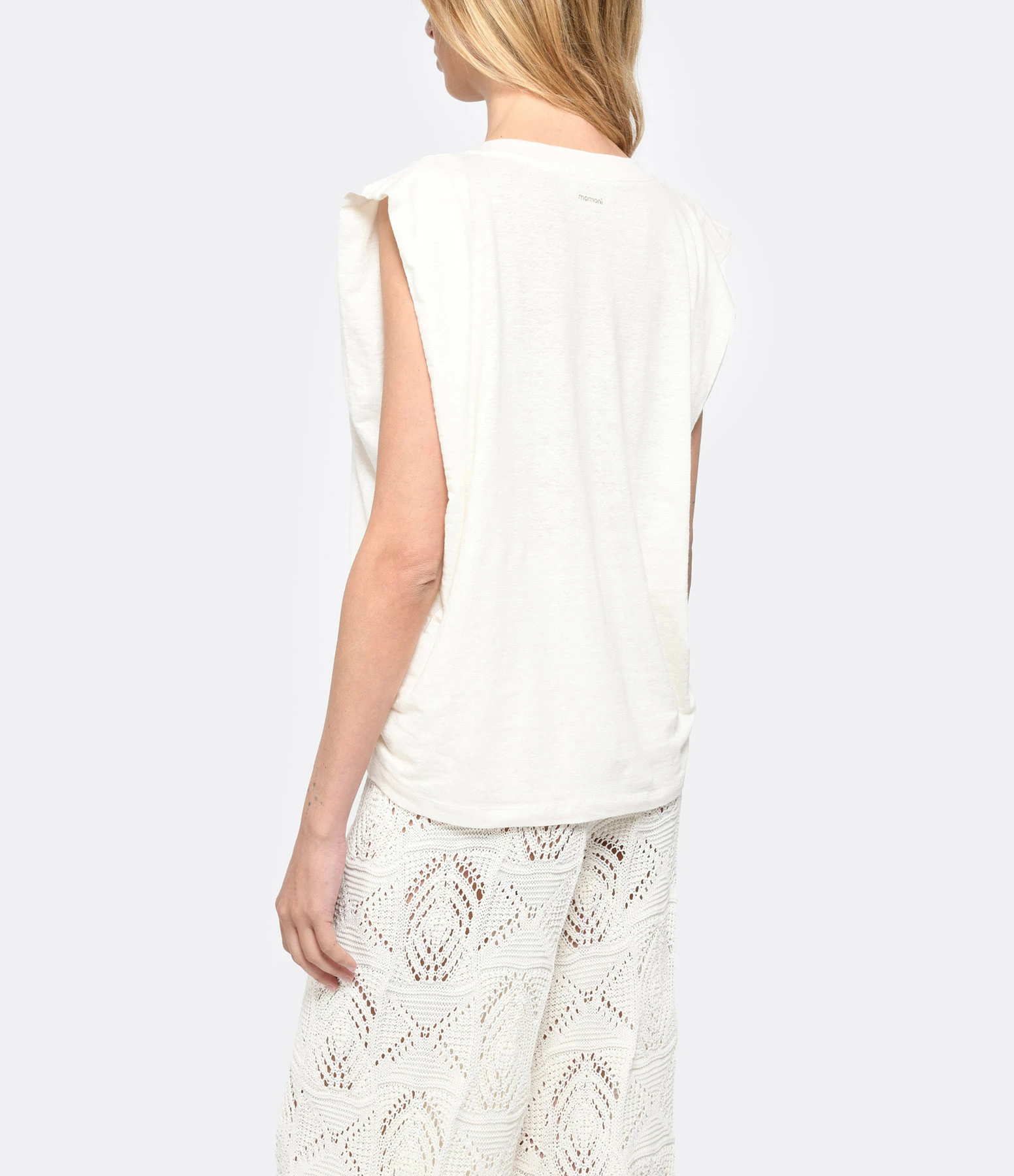 Momoni Tee-shirt Enna Lin Blanc 6 Momoni Tee-shirt Enna Lin Blanc – Image 4