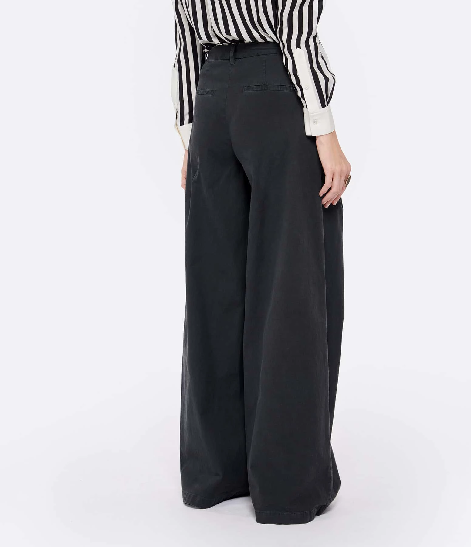 NILI LOTAN Pantalon Dillon Coton Charbon – Image 5