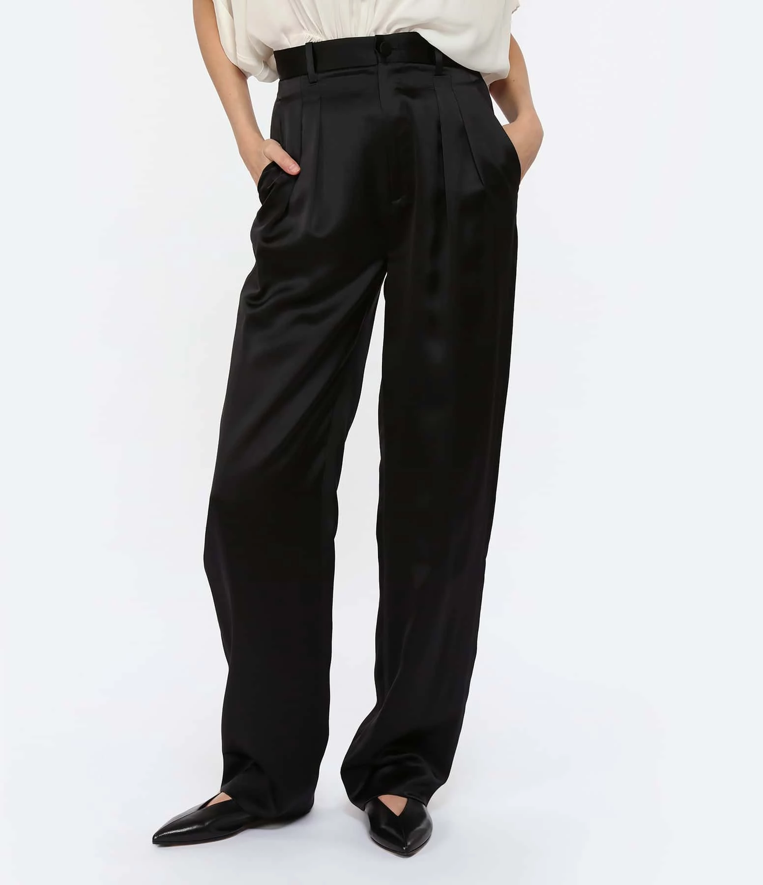 NILI LOTAN Pantalon Plissé Etienne Soie Noir – Image 4
