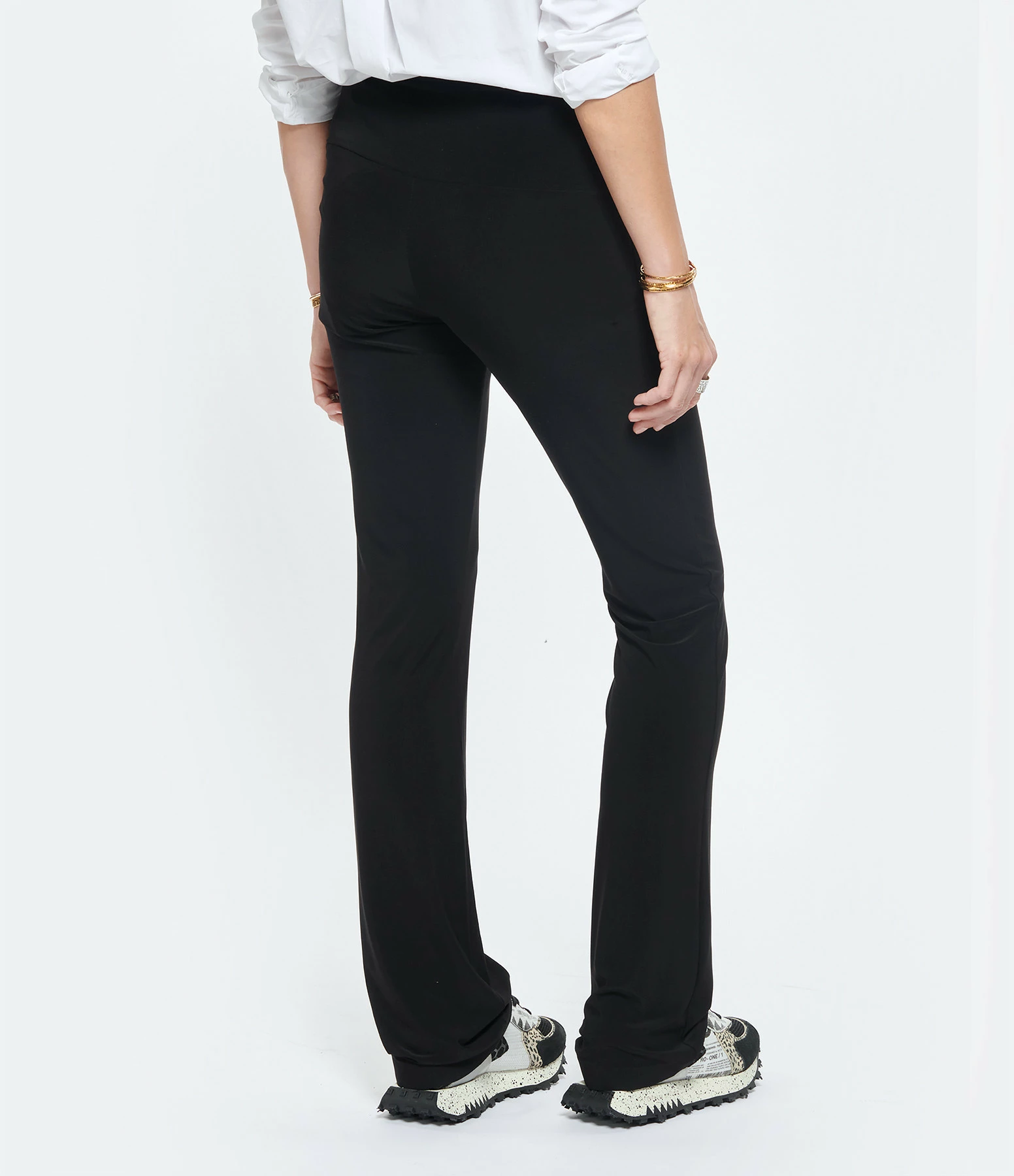 Norma Kamali Pantalon Boot Noir – Image 5