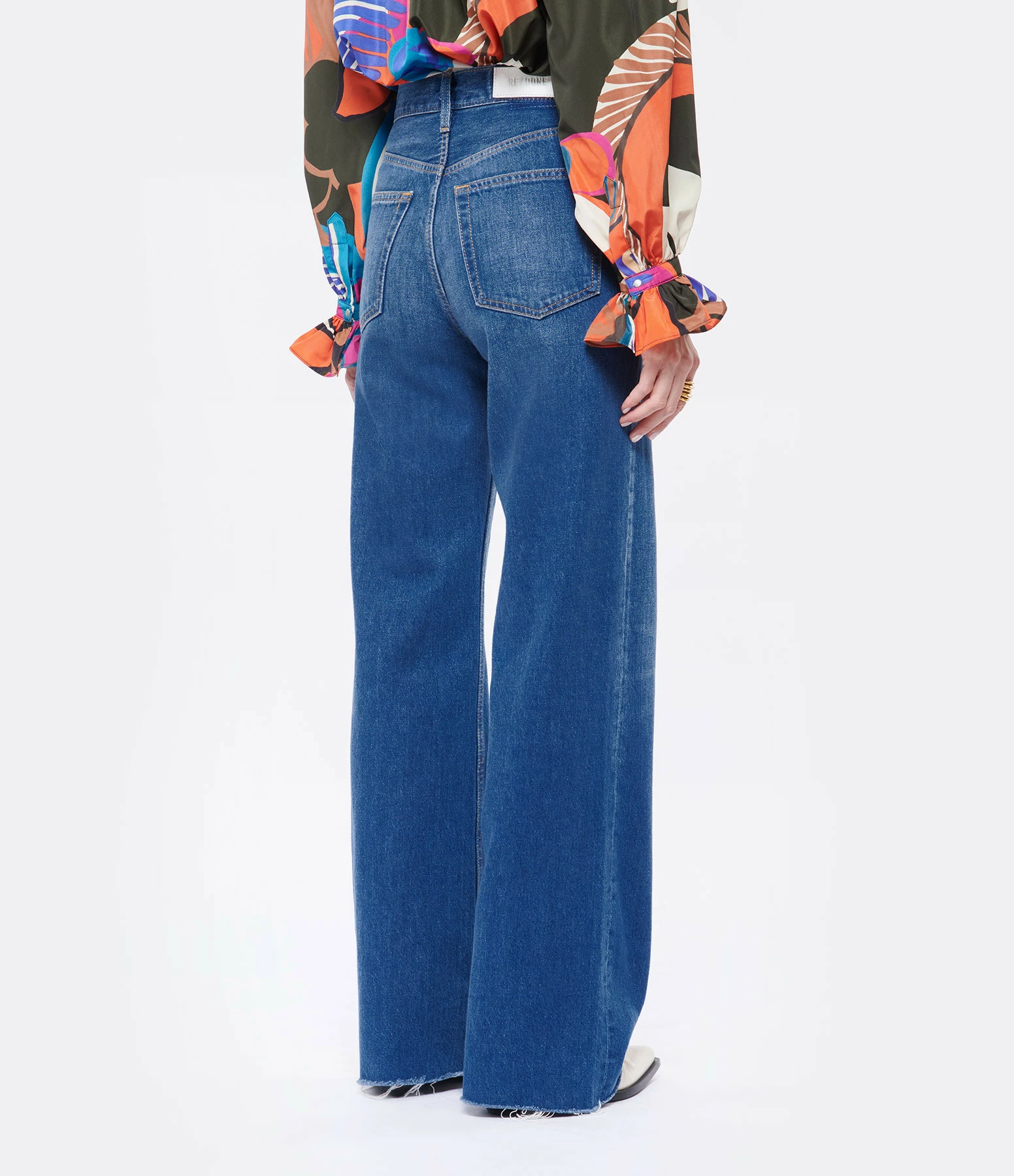 RE/DONE Jean 70s Ultra High Rise Wide Leg Broken Blue – Image 5