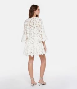 SELF PORTRAIT Robe Mini Dentelle Blanc 9 SELF PORTRAIT Robe Mini Dentelle Blanc -Boutique de vente ZIMMERMANN selfp look20221222 358