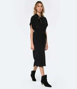 Vanessa Bruno Robe Midi Amarilla Soie Noir 8 Vanessa Bruno Robe Midi Amarilla Soie Noir -Boutique de vente ZIMMERMANN vbrun look20221214 469 1