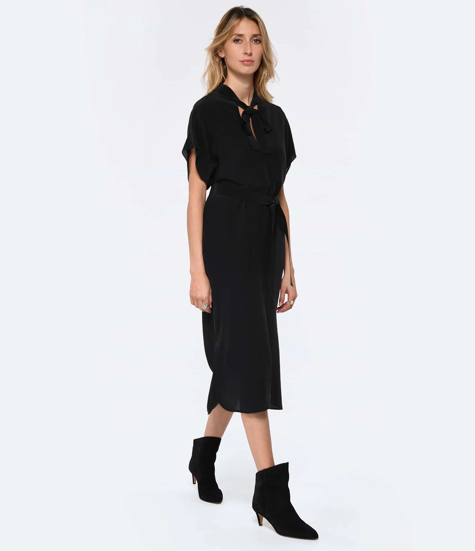 Vanessa Bruno Robe Midi Amarilla Soie Noir 5 Vanessa Bruno Robe Midi Amarilla Soie Noir – Image 3